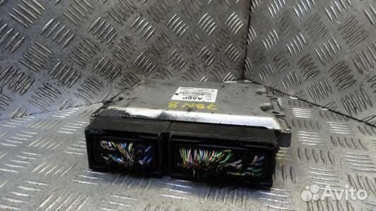 Блок управления двс opel astra J (7BN08PC01)