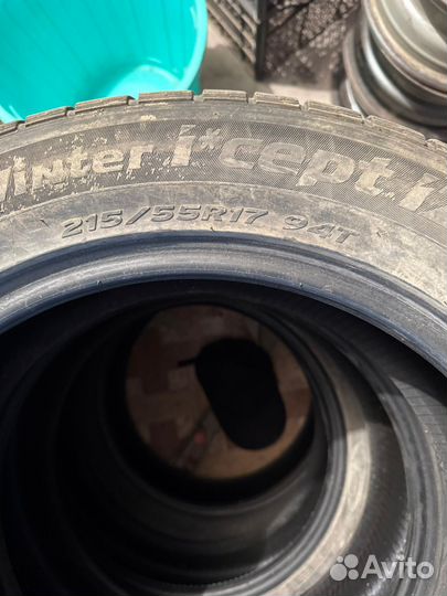 Hankook Winter I'Cept Evo 215/55 R17