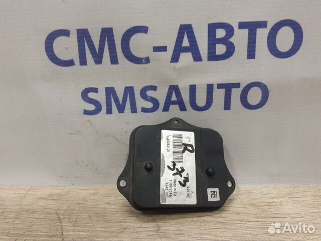 Блок управления фарой правый Volvo S60 S60 2.0T