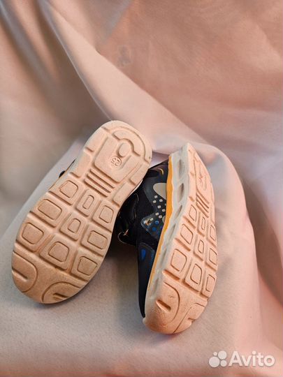 Кроссовки для мальчика