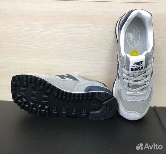 Нью Баланс 574