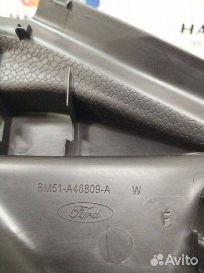 Обшивка багажника задняя левая Ford Focus 3 2012