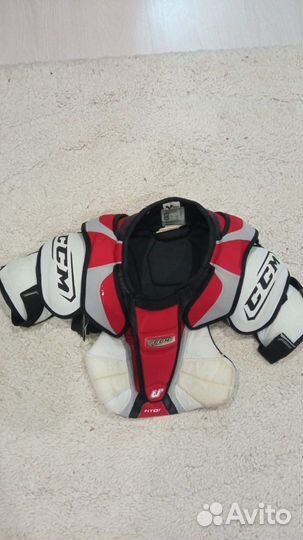 Нагрудник хоккейный CCM