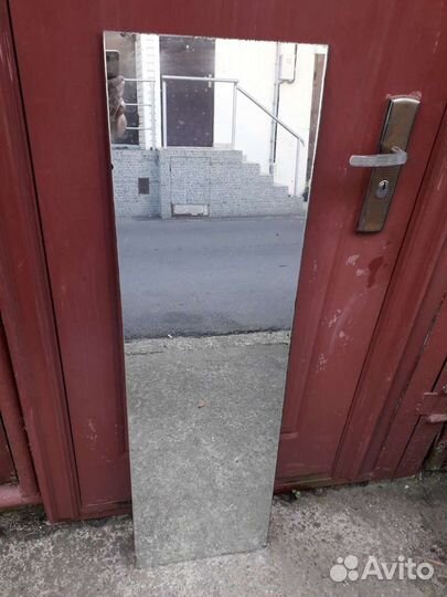 Зеркало на дереве универсальное