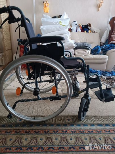 Коляска инвалидная