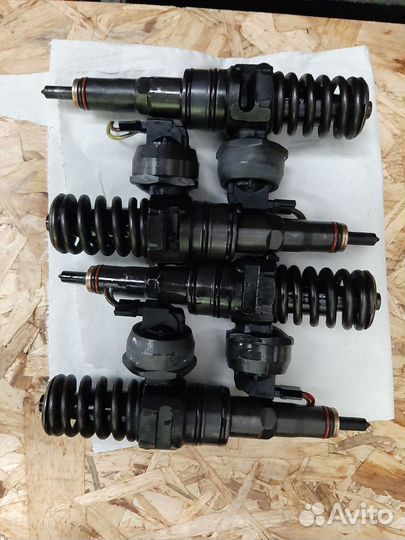 Насос-форсунки VW/Audi 1.9TDI AVF/AWX 038130073BA