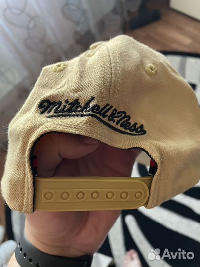 Бейсболка mitchell ness