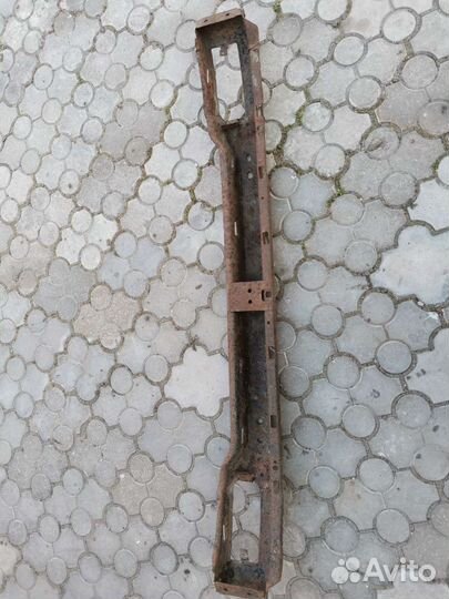 Усилитель бампера фольксваген т4, задний