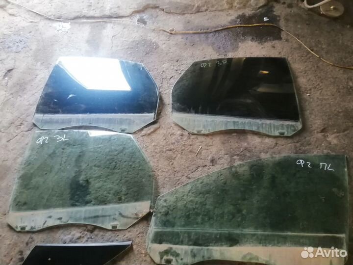 Стекло Форд Фокус 2