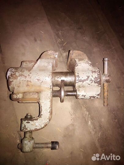 Продам тиски