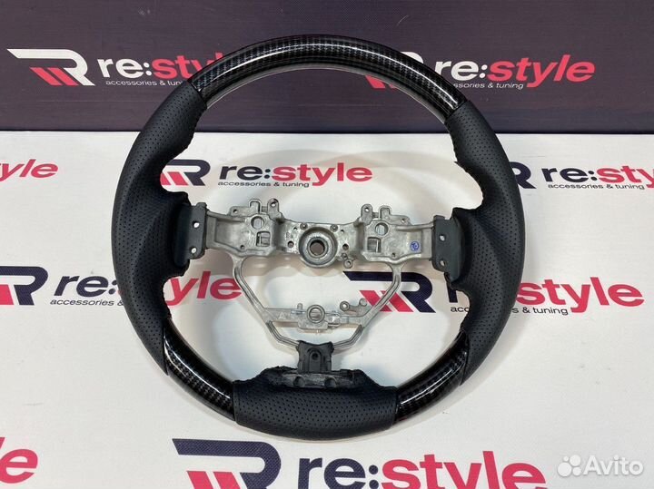Руль Lexus IS250 Sport Design Карбон косточка