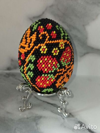 Яйцо пасхальное гжель и хохлома