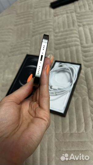 iPhone 12 Pro, 256 ГБ