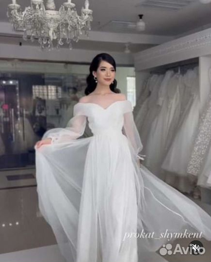 Вечернее платье