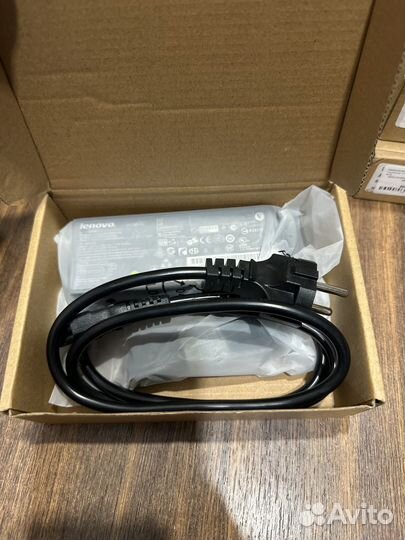 Блок питания lenovo 20v 4.5a круглый желтый разьем