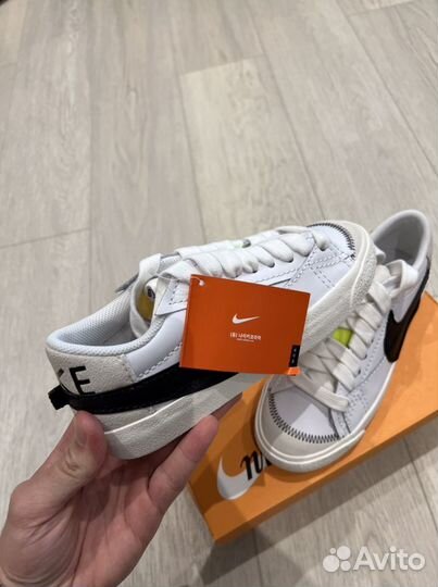 Женские кеды Nike Blazer Low