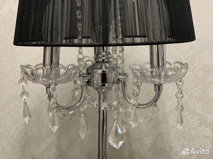 Лампа настольная