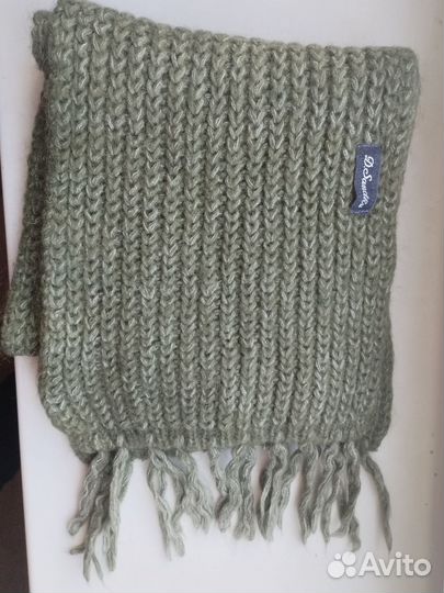 Широкий вязанный шарф