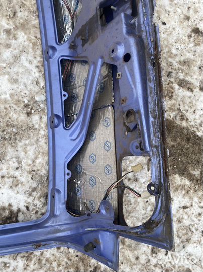 Крышка багажника Ваз 2112