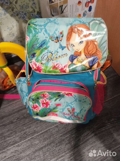 Ранец школьный для девочки