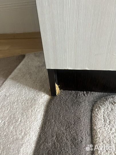 Тумба под телевизор