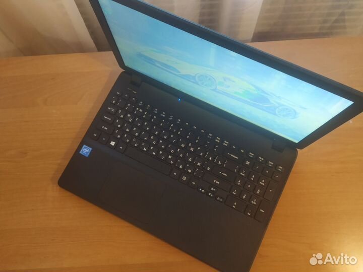 Офисный ноутбук Acer