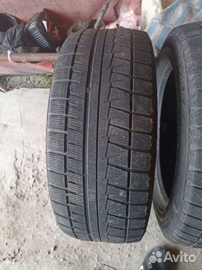 Bridgestone Blizzak RFT 225/55 R17