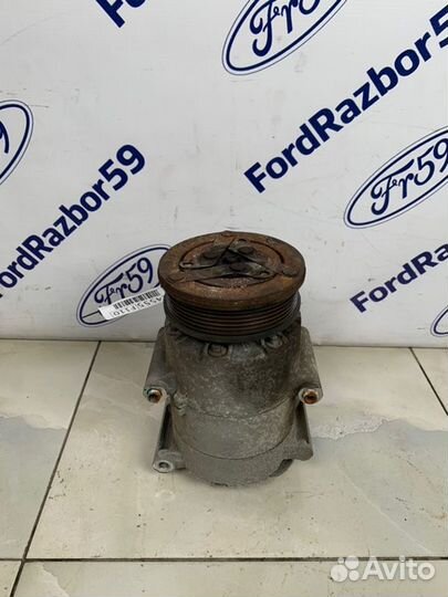 Компрессор кондиционера Ford Focus 3 CB8 1.6
