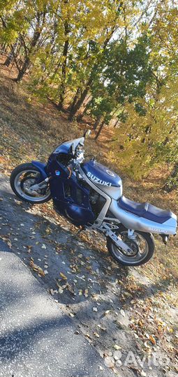 Спорт байк мотоцикл suzuki gsx-r750 в продаже