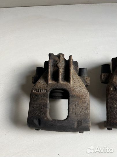 Ford focus 1 Суппорт Передний