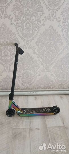 Трюковой самокат