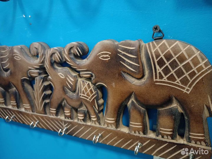 Ключница настенная из дерева