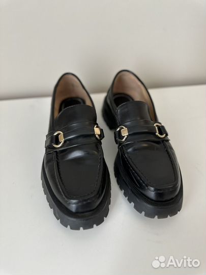 Ботинки женские Zara