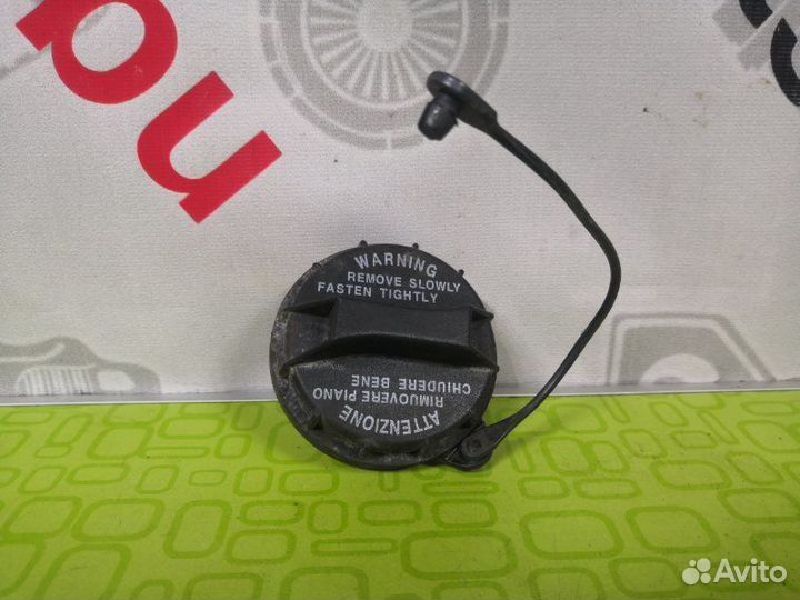 Крышка бензобака Hyundai I30 2 GD 1.4 G4FA 2012