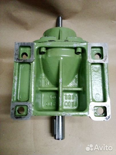 Редуктор Lenze 1:20