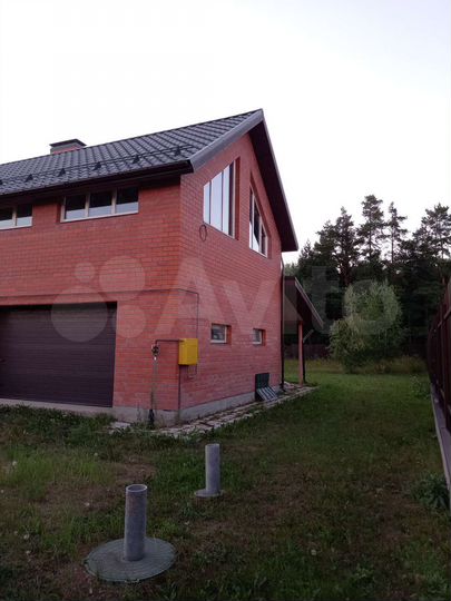 Дом 250 м² на участке 16,5 сот.