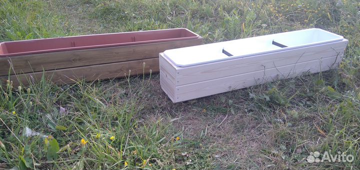 Ящик цветочный балконный