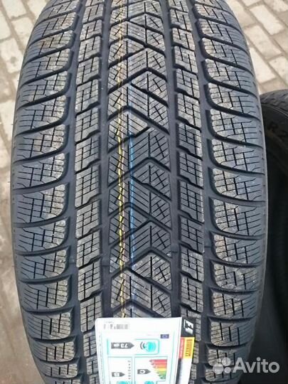 Pirelli Scorpion Winter 265/45 R20 и 295/40 R20 108V