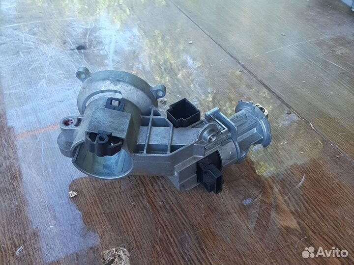 Замок зажигания Opel Corsa D