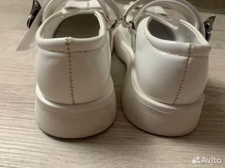 Туфли для девочки 26 размер