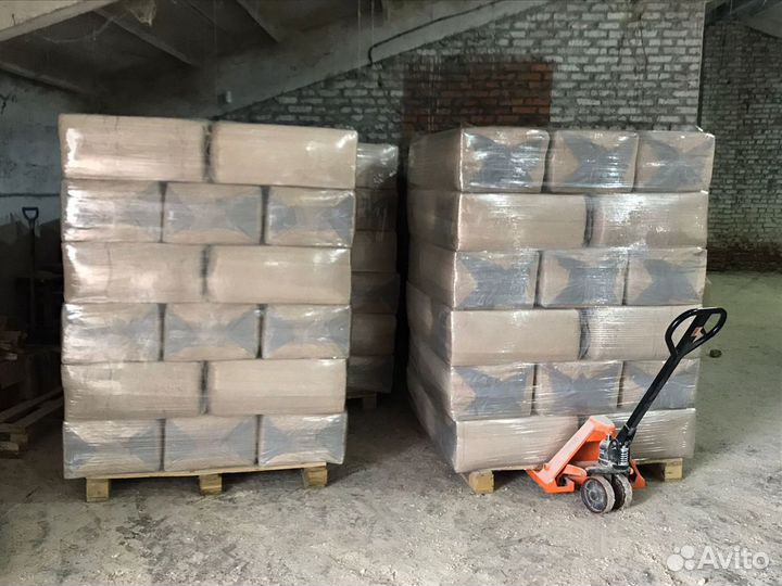 Опилки в брикетах