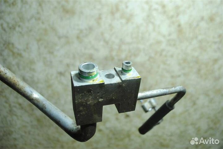 Трубка кондиционера SsangYong Kyron Actyon Sports