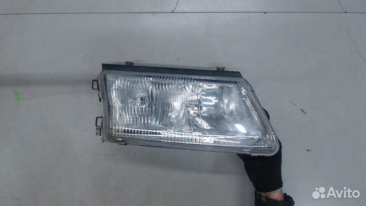 Фара (передняя) Volkswagen Passat 5, 1995