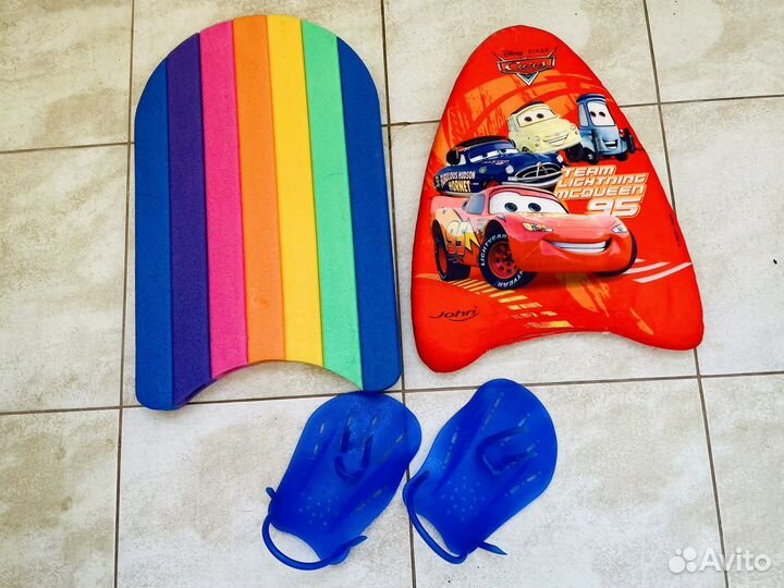 Дощечка для плавания