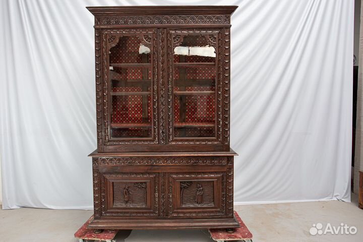 Книжный шкаф буфет в бретонском стиле