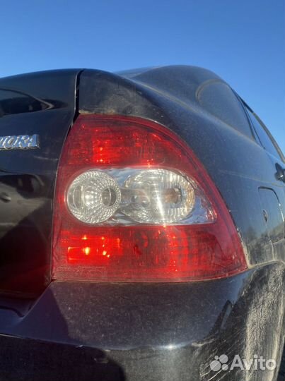 Задние фонари Приора 1