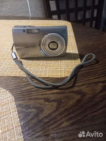 Компактный фотоаппарат