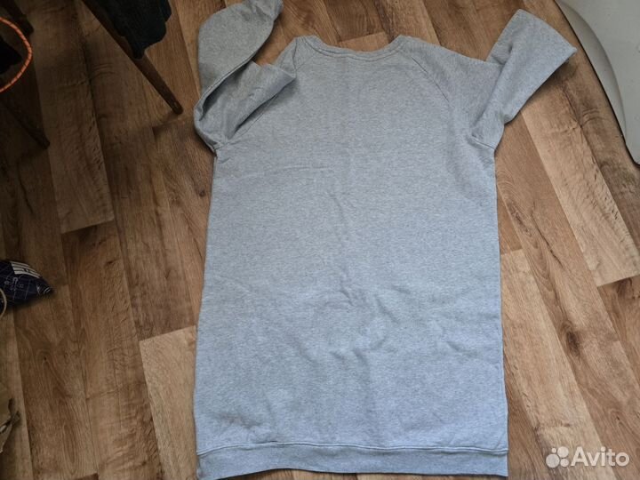 Платье спортивное Levis