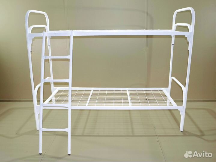 Двухъярусные металлические кровати