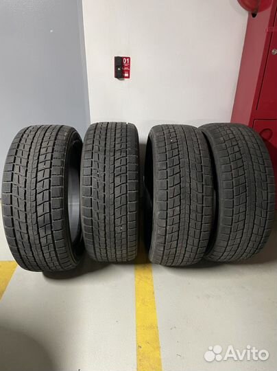 Dunlop Winter Maxx SJ8 275/50 R21